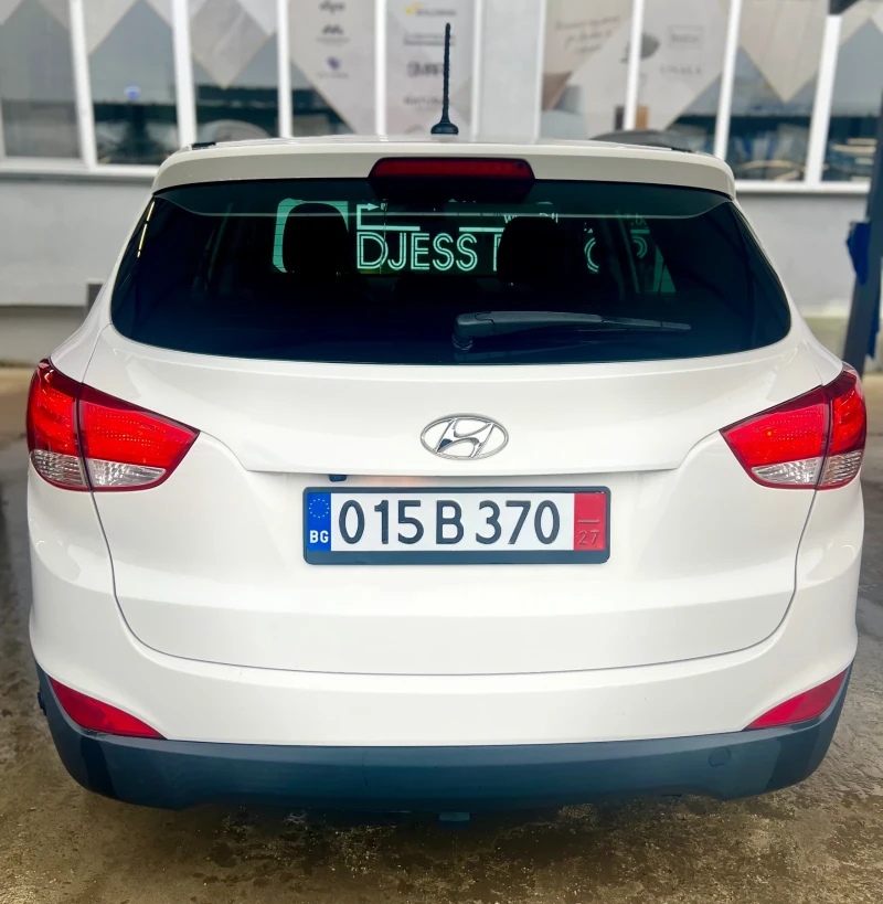 Hyundai IX35 2.0 ГАЗ АВТОМАТИК, снимка 6 - Автомобили и джипове - 53209920