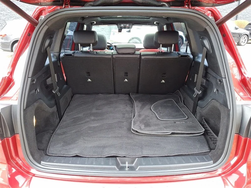 Mercedes-Benz GLB 35 AMG* 4matic* CARFAX* АвтоКредит* (ЦЕНА ДО БГ), снимка 17 - Автомобили и джипове - 53238651