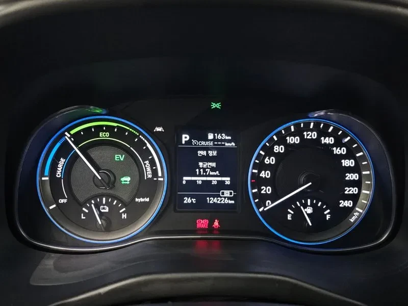 Hyundai Kona ���� 30% ����� | Mobile.bg � ����������� 8