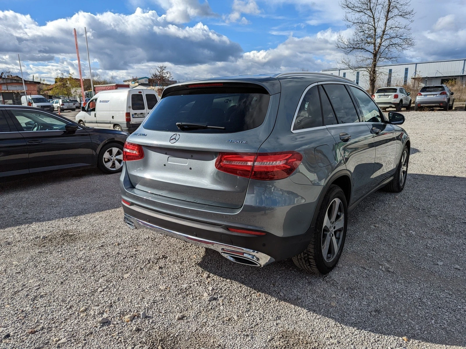 Mercedes-Benz GLC 220 9G TRONIC PANORAMA FULL LED  - изображение 4