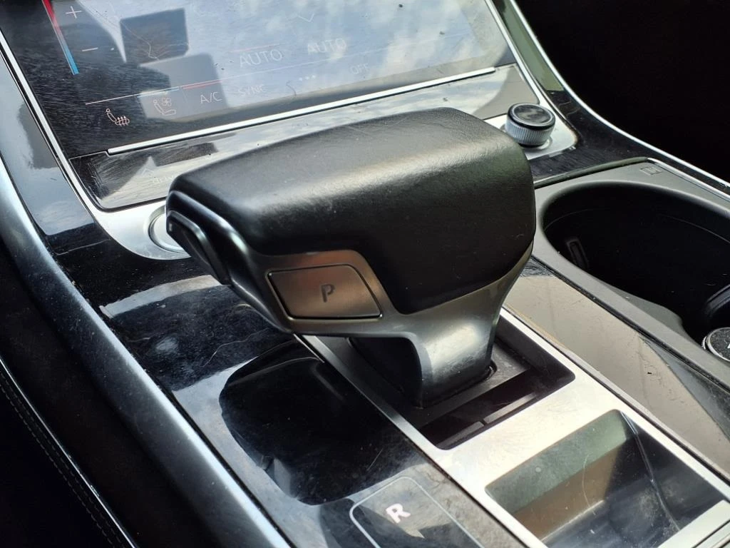 Audi Q8 PRESTIGE* MATRIX* DISTRONIK* BLACK OPTIC* * S | Mobile.bg   15