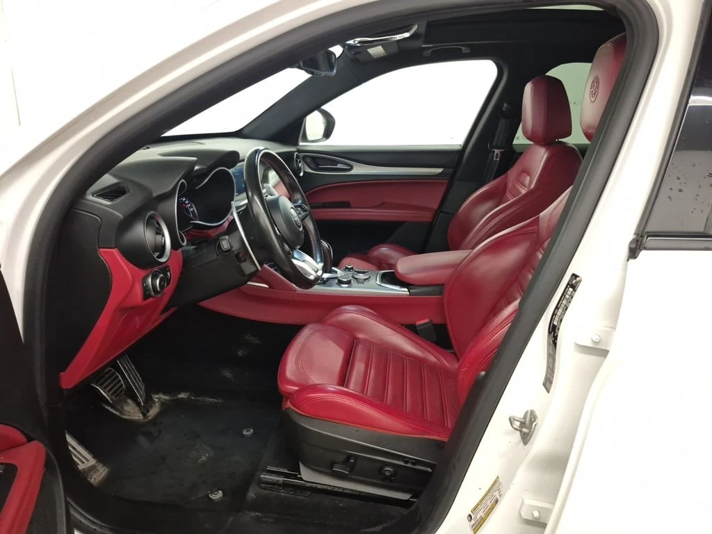 Alfa Romeo Stelvio * TI SPORT * CARFAX * БЕЗ ПЪРВОНАЧАЛНА ВНОСКА - изображение 8