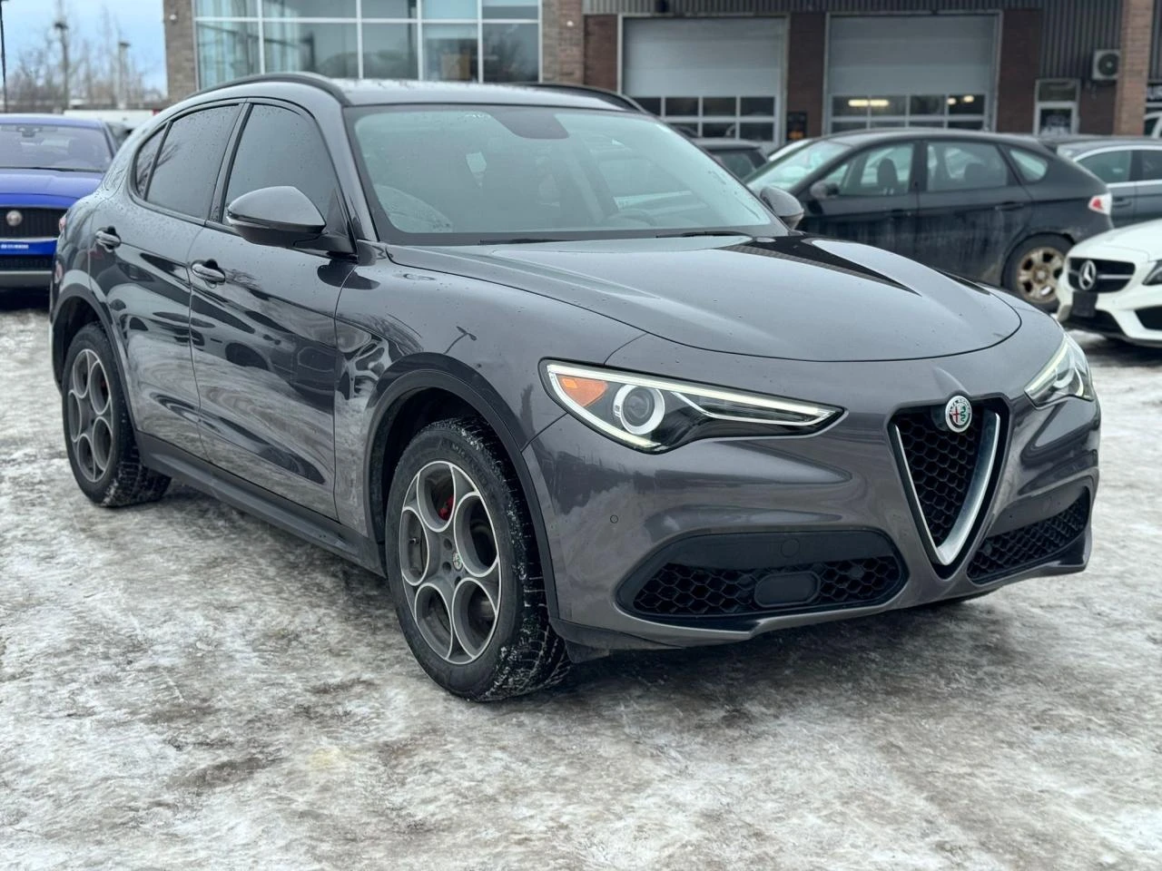 Alfa Romeo Stelvio, снимка 3 - Автомобили и джипове - 53746757