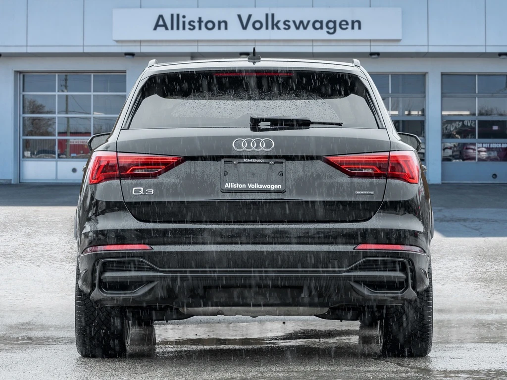 Audi Q3 * * CARFAX * * ���� ������ * *  | Mobile.bg � ����������� 5