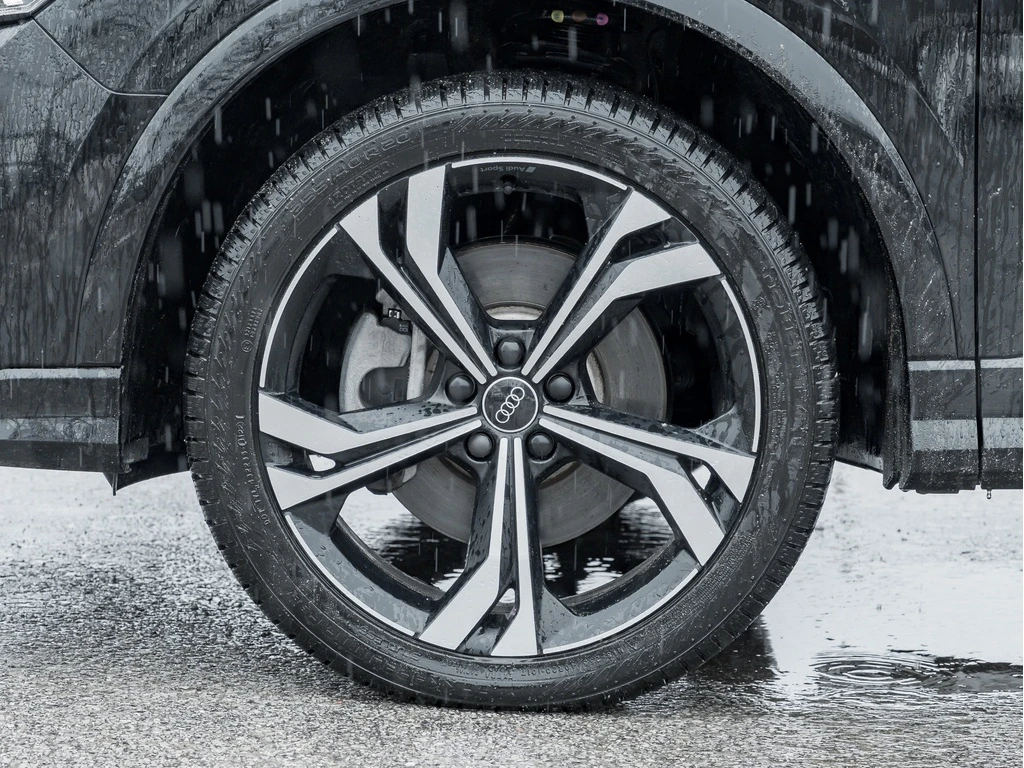 Audi Q3 * * CARFAX * * ���� ������ * *  | Mobile.bg � ����������� 8