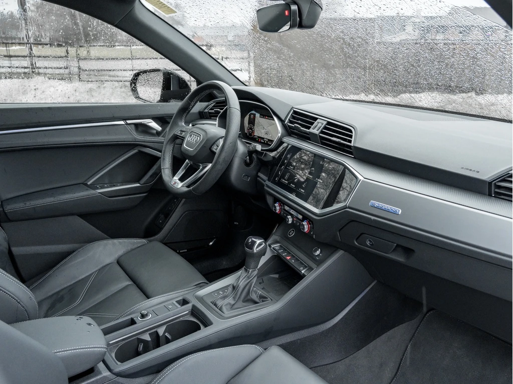 Audi Q3 * * CARFAX * * ���� ������ * *  | Mobile.bg � ����������� 9