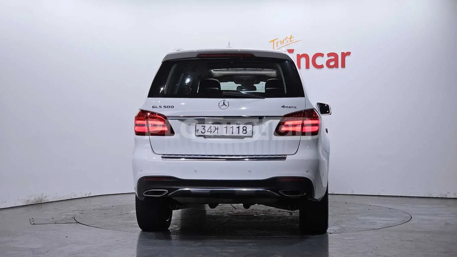 Mercedes-Benz GLS 500 Адаптивно окачване (ECS)* Адаптивен круиз контрол, снимка 4 - Автомобили и джипове - 54122111