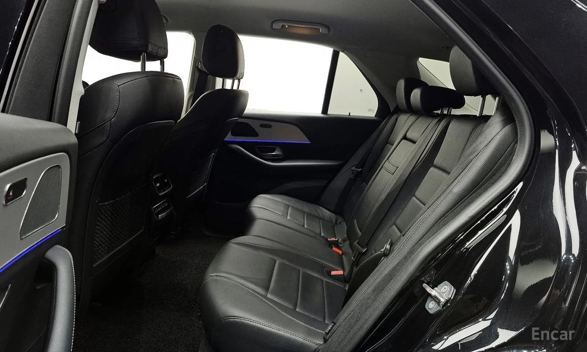 Mercedes-Benz GLE 300, снимка 12 - Автомобили и джипове - 55161546