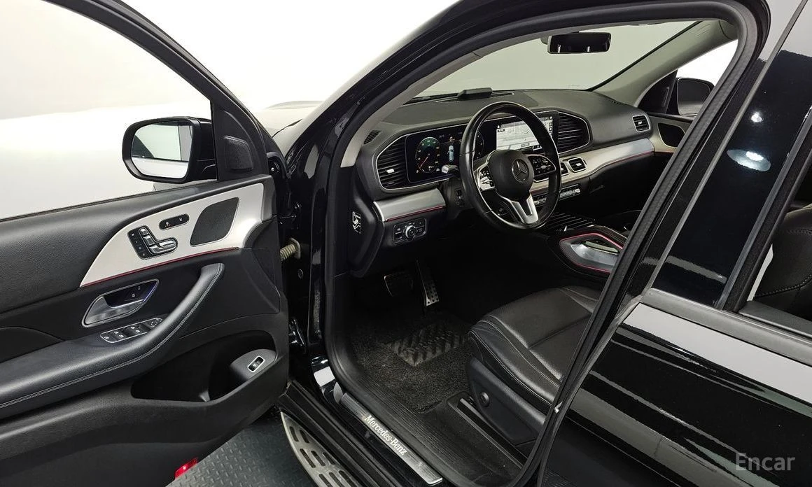 Mercedes-Benz GLE 300, снимка 10 - Автомобили и джипове - 55161546