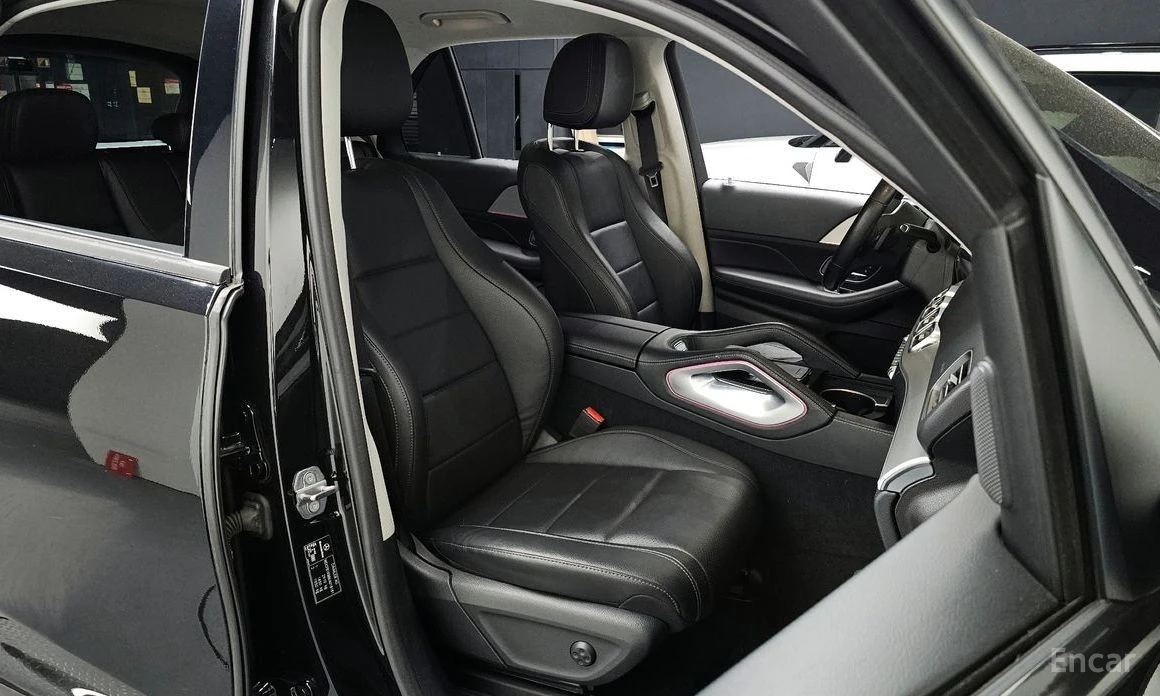 Mercedes-Benz GLE 300, снимка 11 - Автомобили и джипове - 55161546