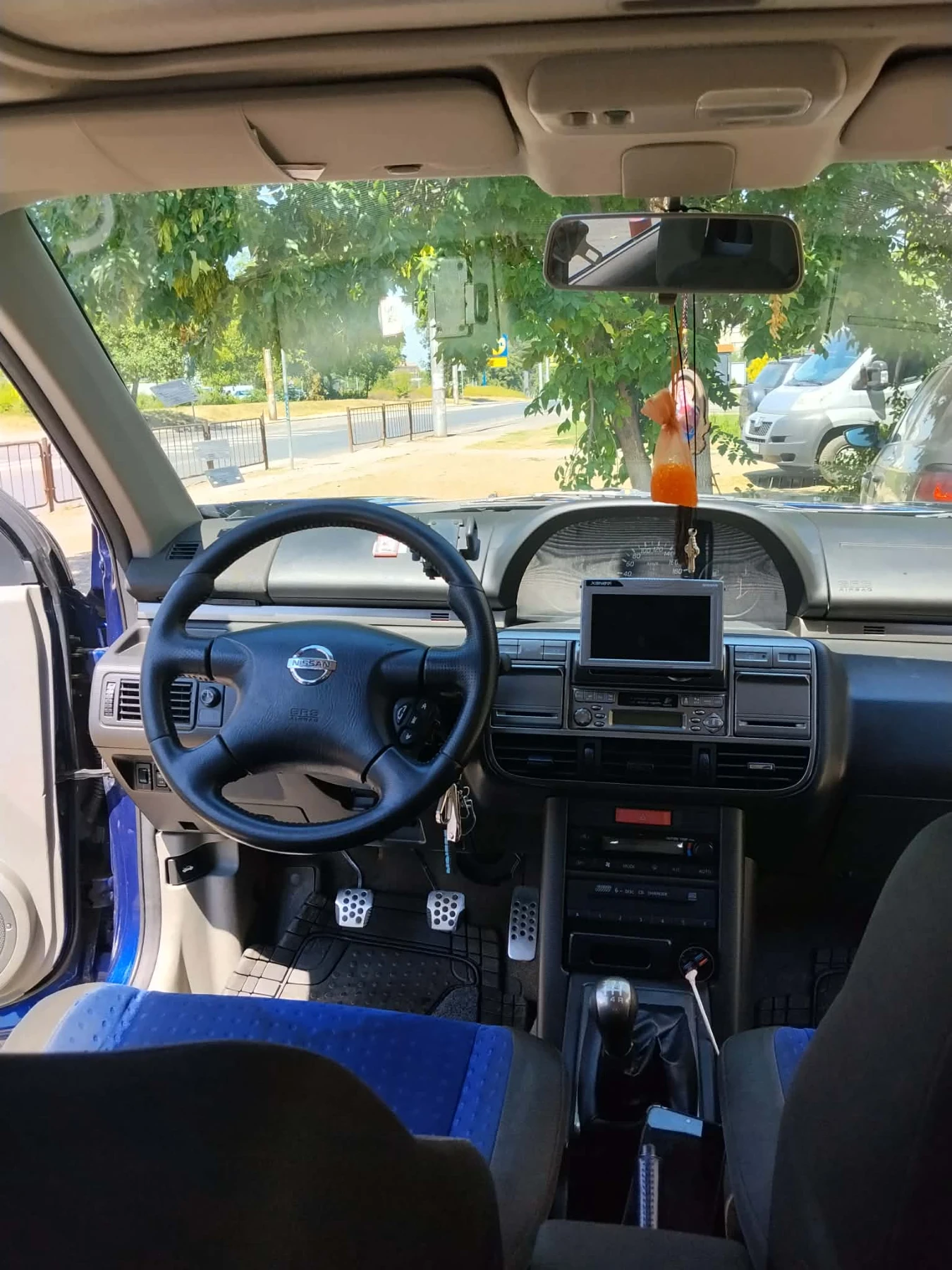 Nissan X-trail, снимка 7 - Автомобили и джипове - 55526342