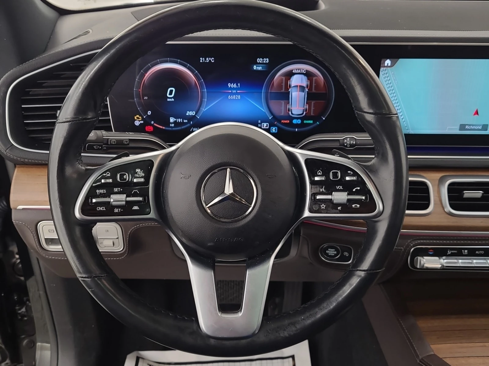 Mercedes-Benz GLE 450  AMG / ДИСТРОНИК / 360 / BURMESTER / PANO / AMB , снимка 12 - Автомобили и джипове - 55898334