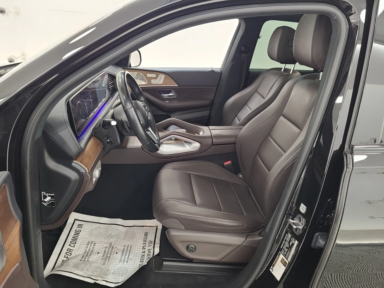 Mercedes-Benz GLE 450  AMG / ДИСТРОНИК / 360 / BURMESTER / PANO / AMB , снимка 8 - Автомобили и джипове - 55898334
