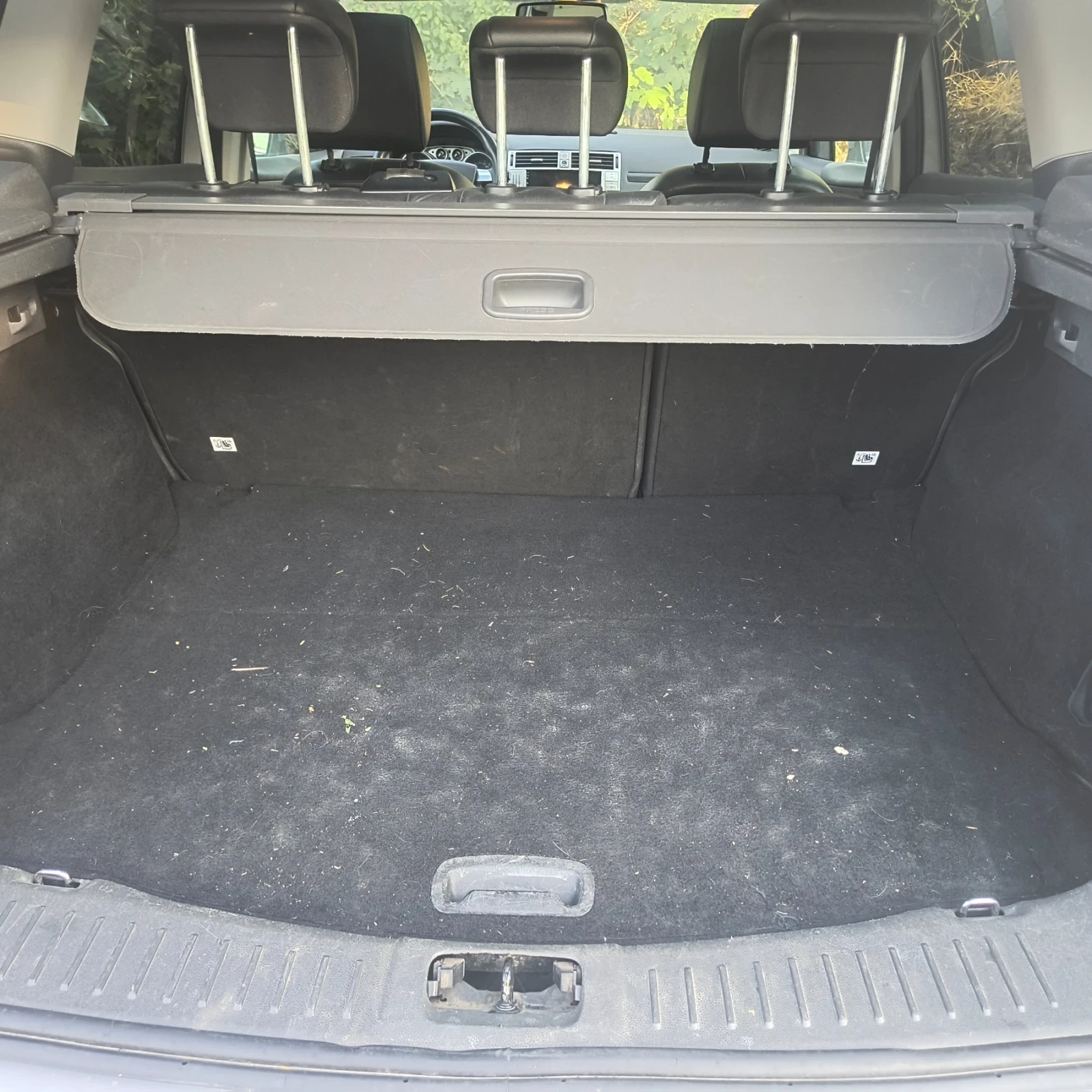Ford Kuga, снимка 8 - Автомобили и джипове - 55930445