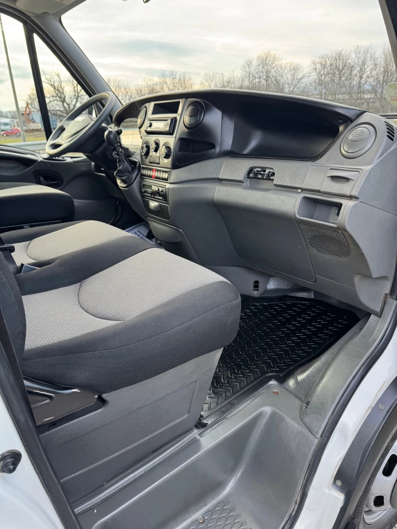 Iveco Daily 35c17* 3.0TDI* Климатик* Немски* 2013г* Топ, снимка 12 - Бусове и автобуси - 53275334