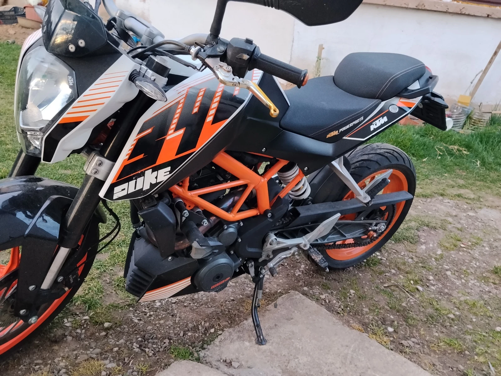 Ktm Duke