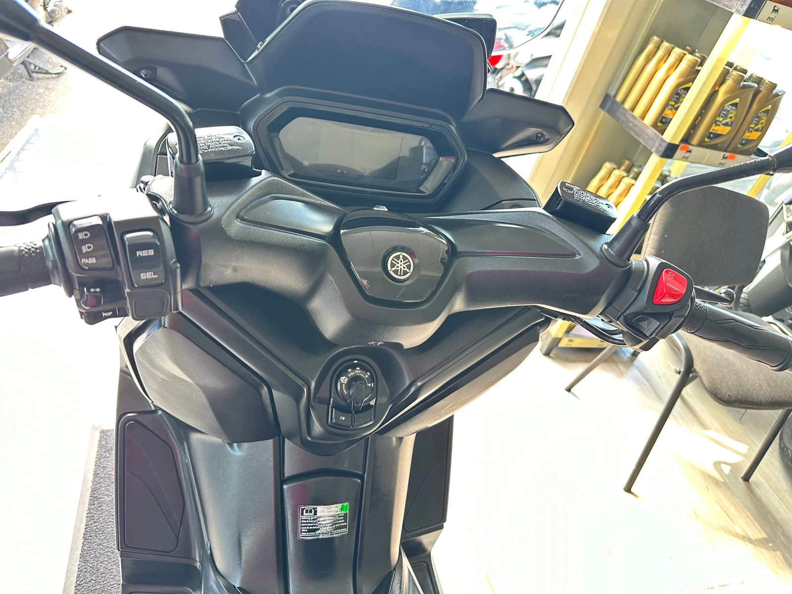 Yamaha X-max 300i ABS/TC/LED 08.2023г., снимка 2 - Мотоциклети и мототехника - 55190726