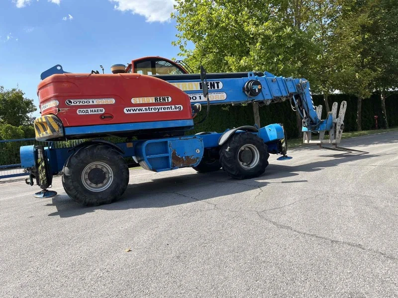 Телескопични товарачи Manitou GTH4020R, снимка 8 - Индустриална техника - 47893412