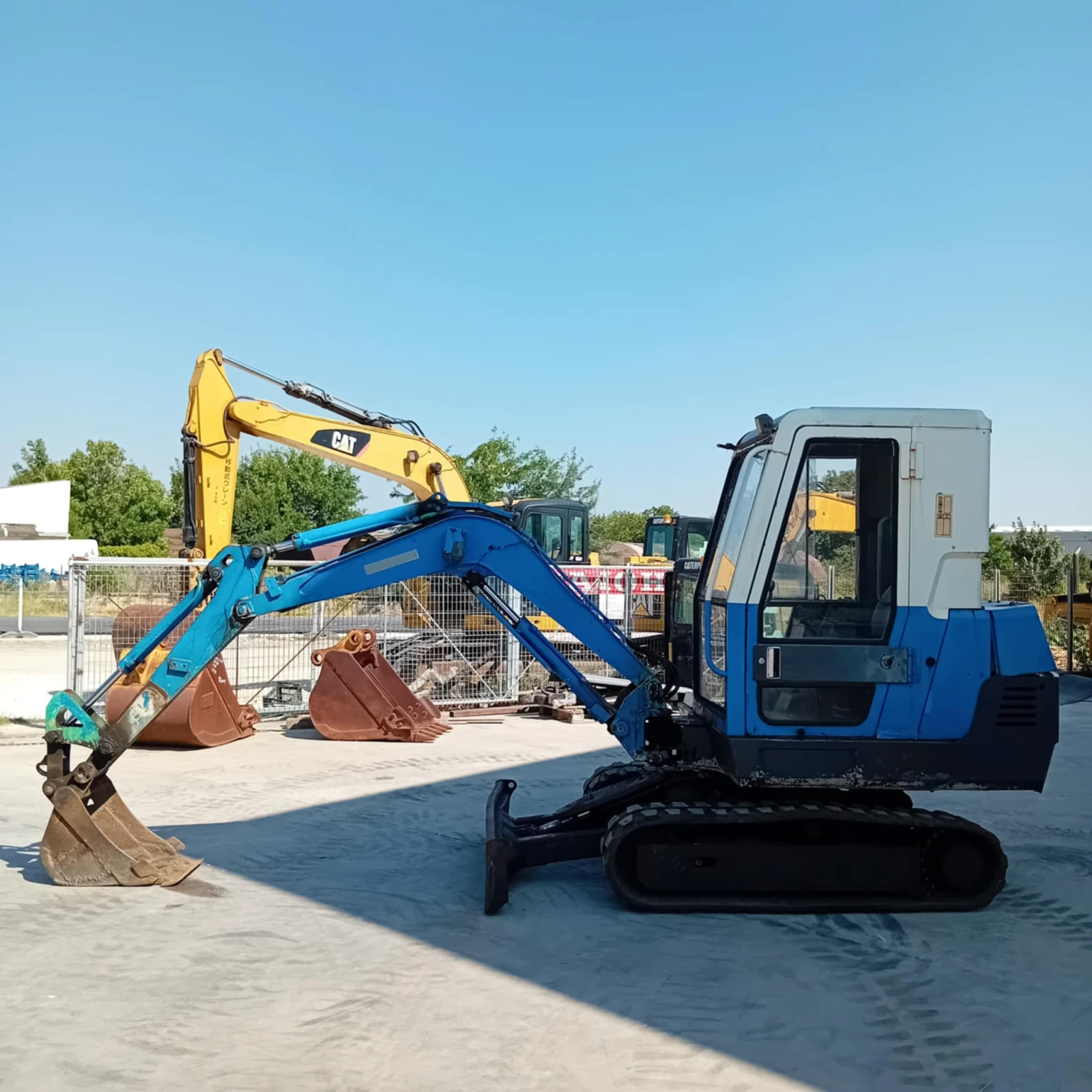 Багер Hitachi IHI IS-28PX * НАЛИЧЕН * ТОП СЪСТОЯНИЕ *  - изображение 2