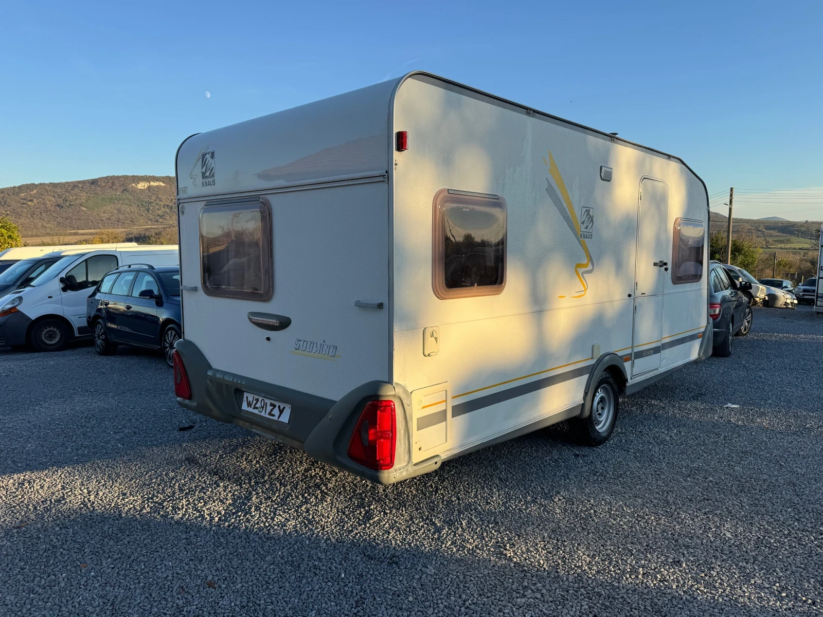 Каравана Knaus Без следи от употреба  - изображение 3