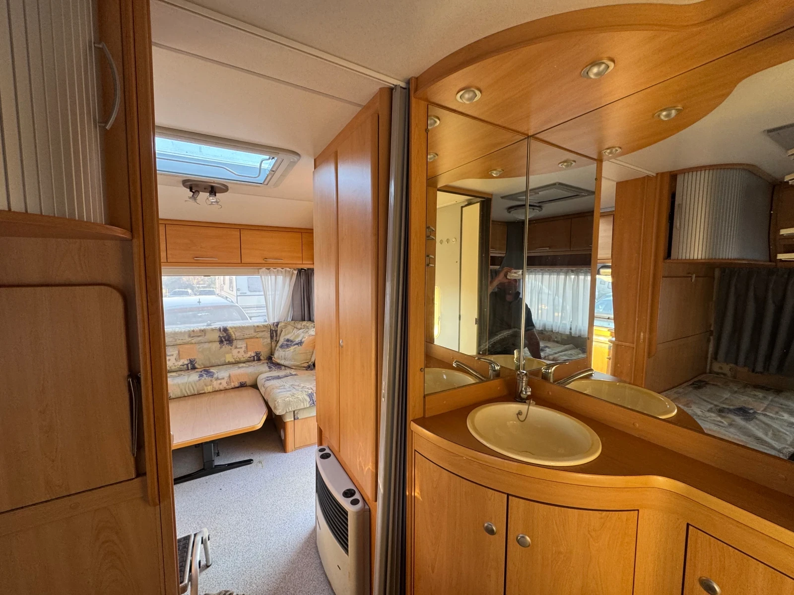  Knaus      | Mobile.bg   14