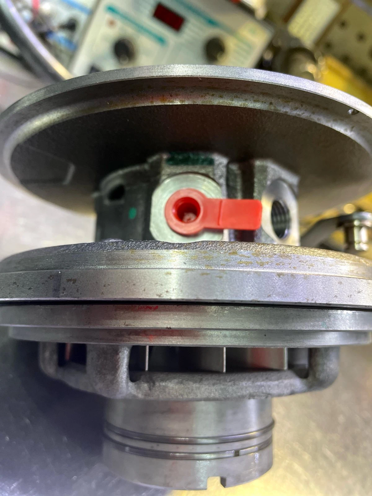 ,,    - ,, ,  . | Mobile.bg   12