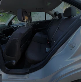 Mercedes-Benz C 220, снимка 9