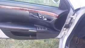 Mercedes-Benz S 320, снимка 13