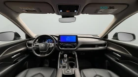 Toyota Grand Highlander XLE* AWD* DISTRONIC* М.ТОЧКА* КАМЕРА* ПОДГРЕВ* , снимка 10