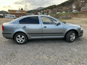 Skoda Octavia 1.6 MPI/GAS, снимка 7