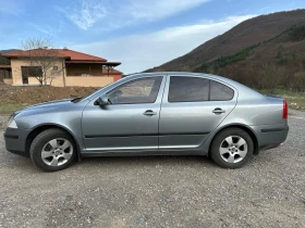 Skoda Octavia 1.6 MPI/GAS, снимка 3