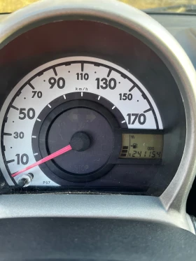 Toyota Aygo - 2000 € / 3911.66 лв. - 44659460 6