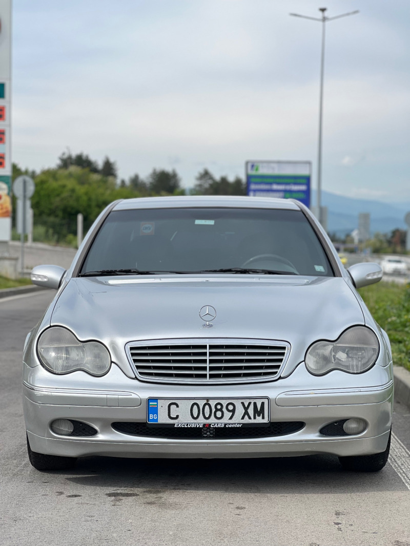 Mercedes-Benz C 200 Kompressor, снимка 1 - Автомобили и джипове - 45688589