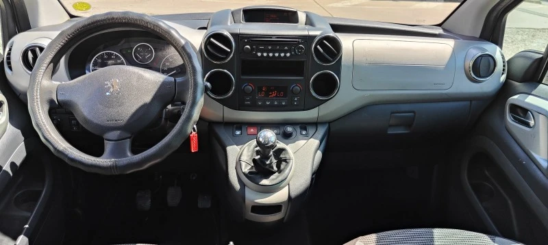 Peugeot Partner 1.6D-Tepe5места, снимка 13 - Автомобили и джипове - 45841283