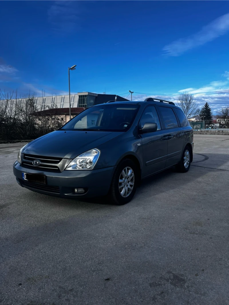 Kia Carnival, снимка 3 - Автомобили и джипове - 48778372