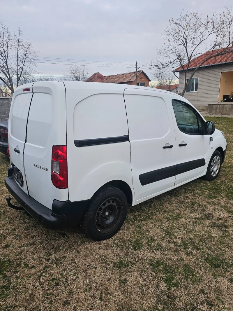 Peugeot Partner, снимка 2 - Автомобили и джипове - 48792426