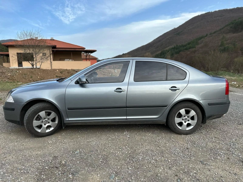 Skoda Octavia 1.6 MPI/GAS, снимка 3 - Автомобили и джипове - 49508657