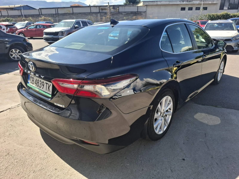 Toyota Camry 2.5 Hybrid Гаранция, снимка 4 - Автомобили и джипове - 51835818