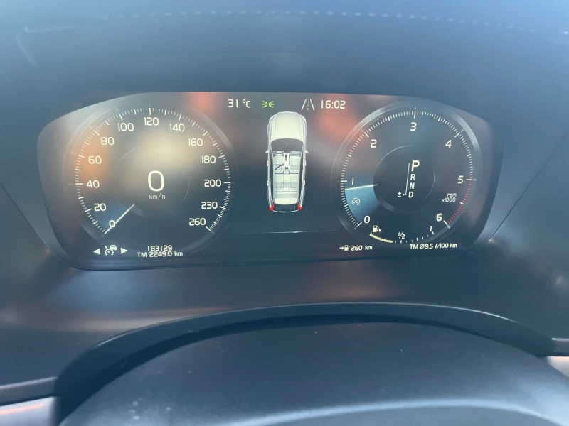 Volvo V90 2.0 D-4 AVD 4x4 R-DEZING, снимка 16 - Автомобили и джипове - 52117203