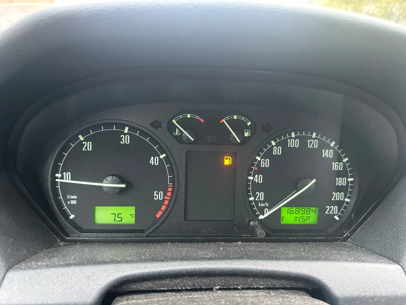 Skoda Fabia 1.9 SDI, снимка 9 - Автомобили и джипове - 52555270