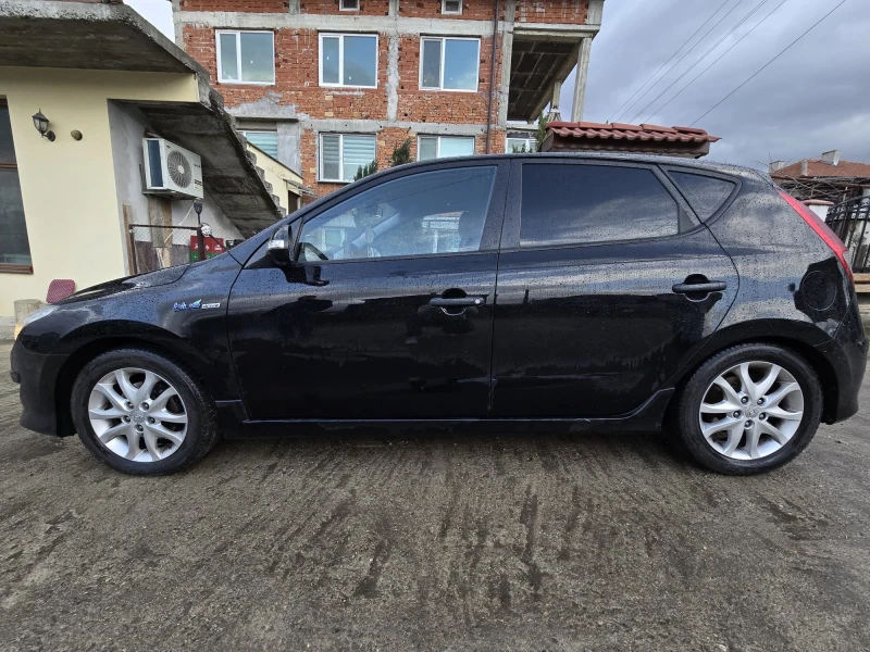 Hyundai I30, снимка 3 - Автомобили и джипове - 53244681