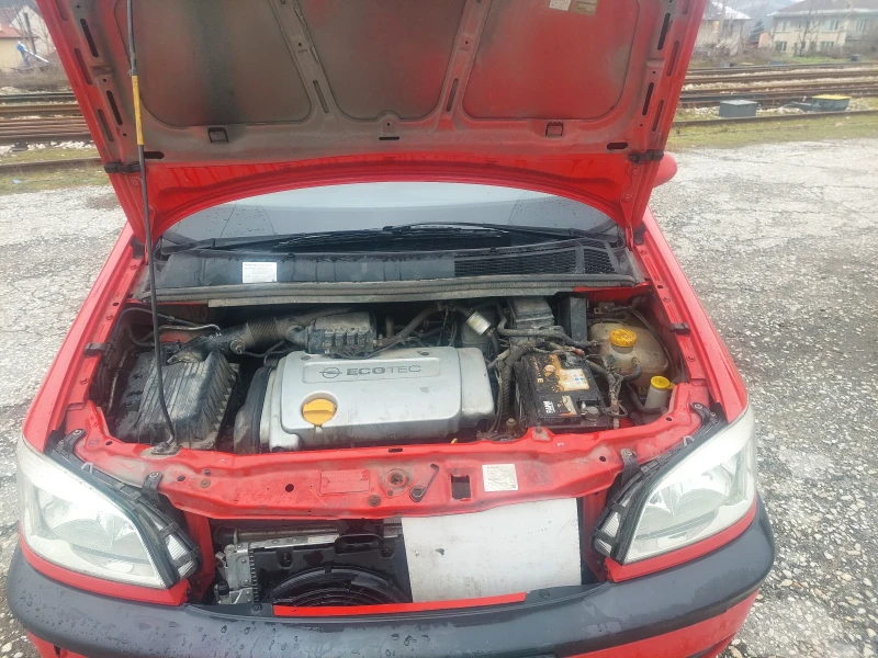 Opel Zafira, снимка 8 - Автомобили и джипове - 53559065