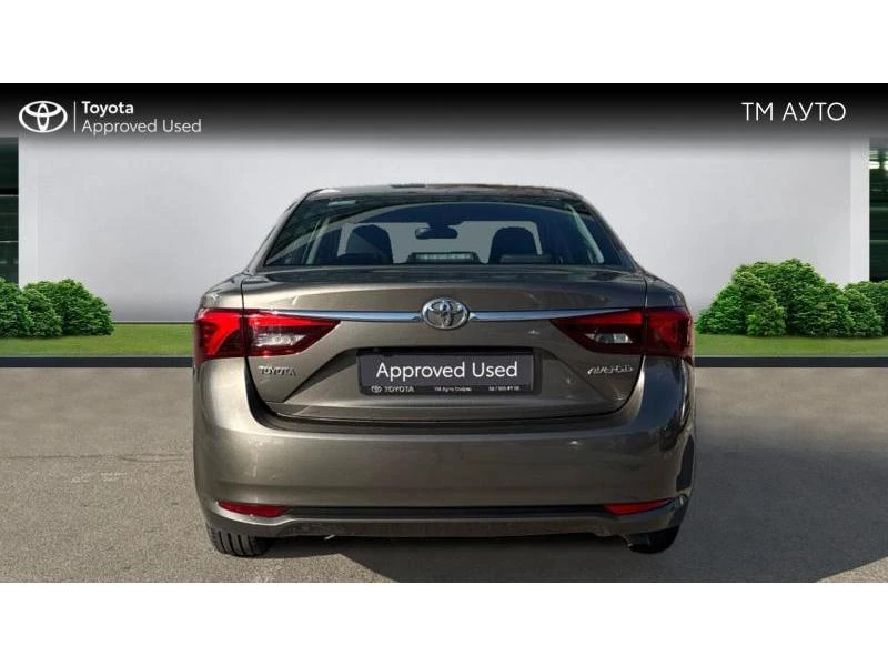 Toyota Avensis, снимка 4 - Автомобили и джипове - 48026478