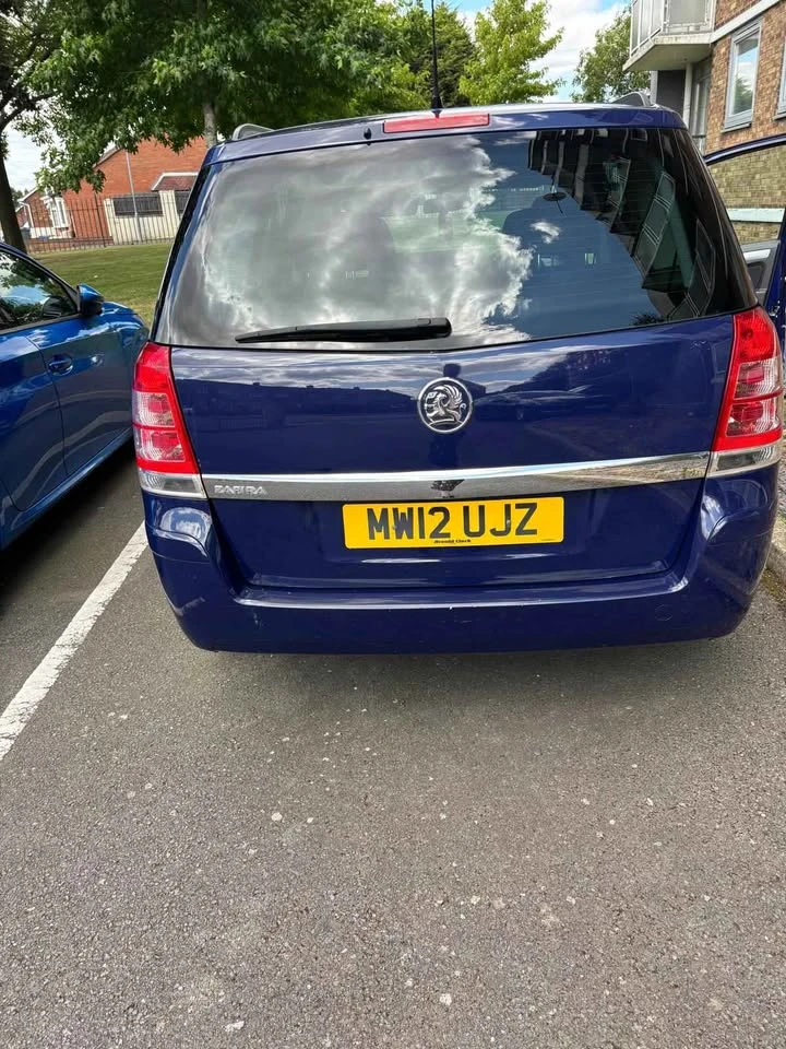Opel Zafira  - изображение 2