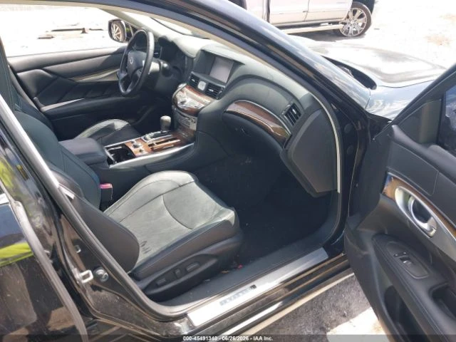 Infiniti Q70 3.7* LUXE* КОЖА* ПОДГРЕВ* ШИБИДАХ* NAVI* , снимка 5 - Автомобили и джипове - 55435477