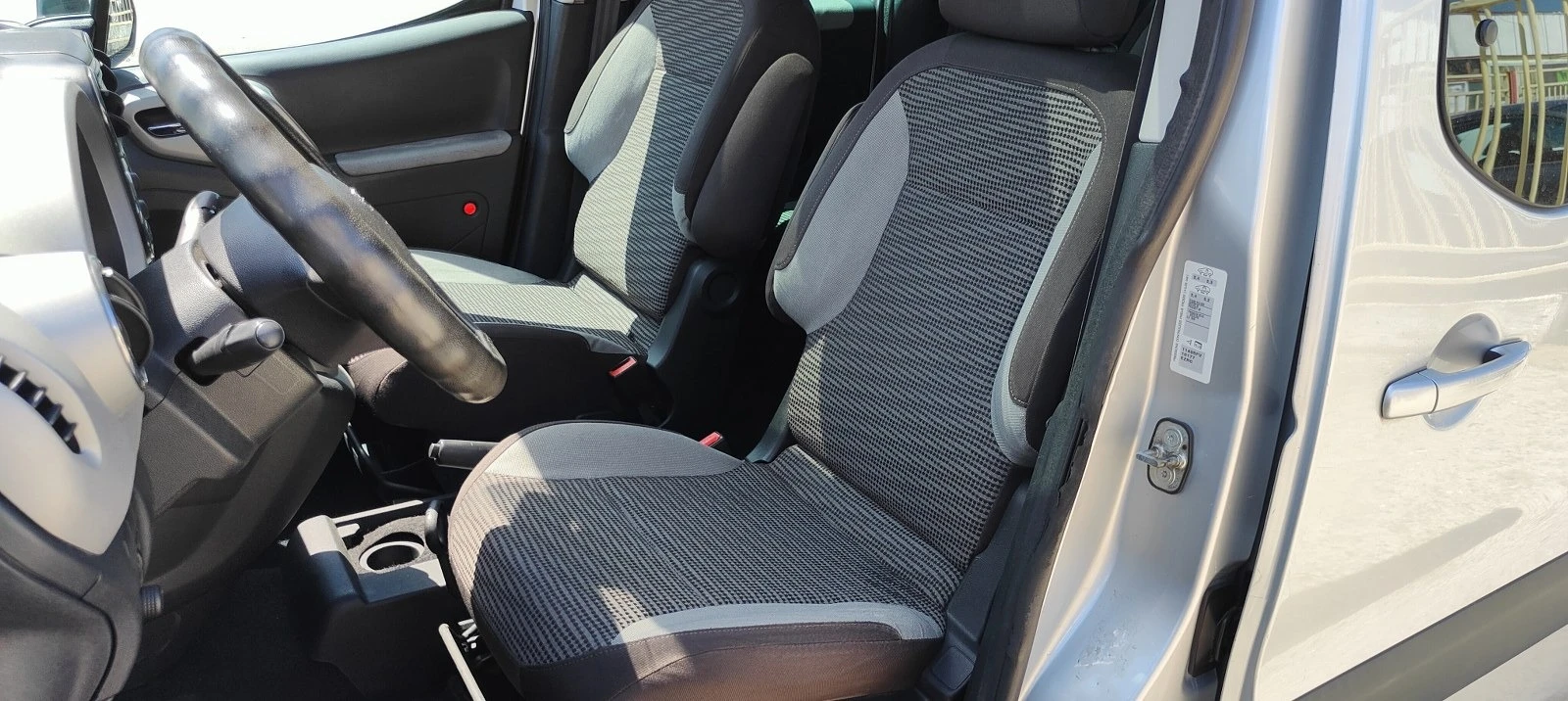 Peugeot Partner 1.6D-Tepe5места | Mobile.bg — изображение 11