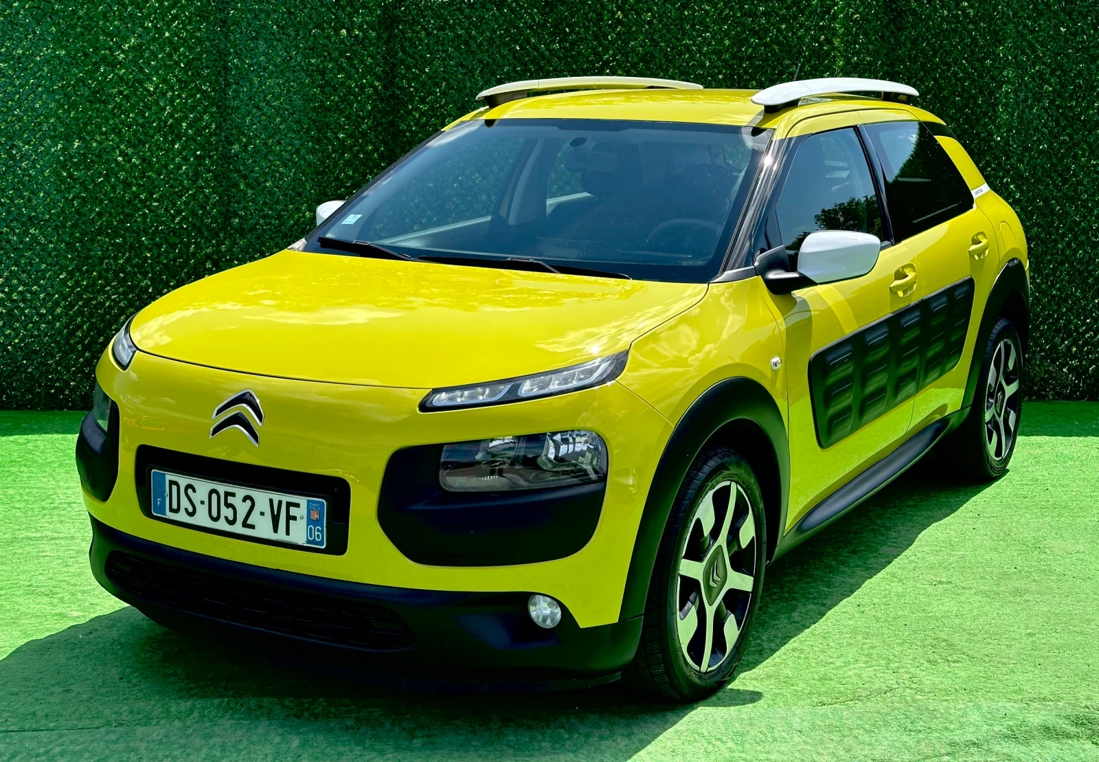 Citroen C4 Cactus 1.6HDI AUTOMATIC & KAMERA  | Mobile.bg — изображение 1