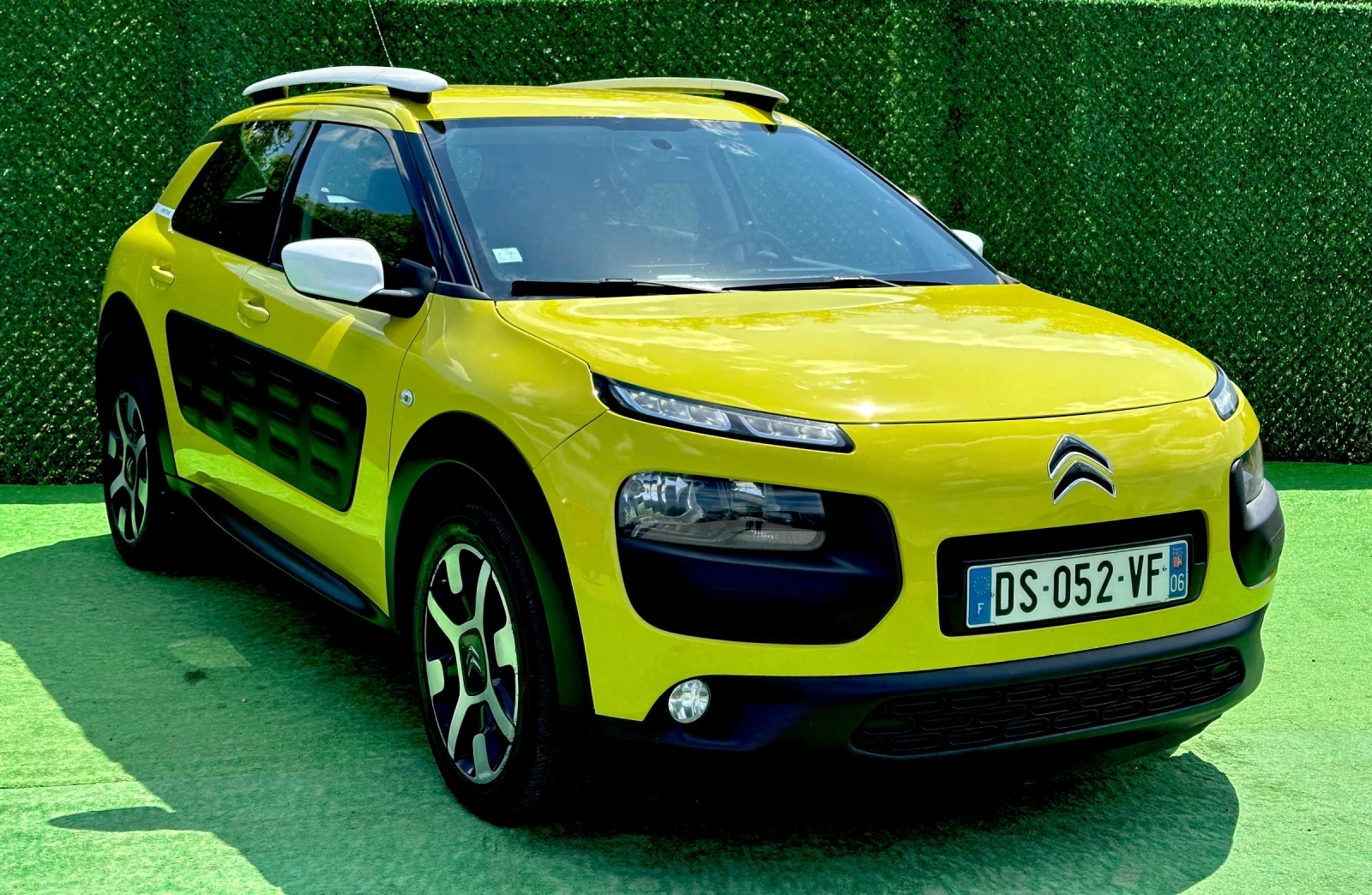 Citroen C4 Cactus 1.6HDI AUTOMATIC & KAMERA  - изображение 2