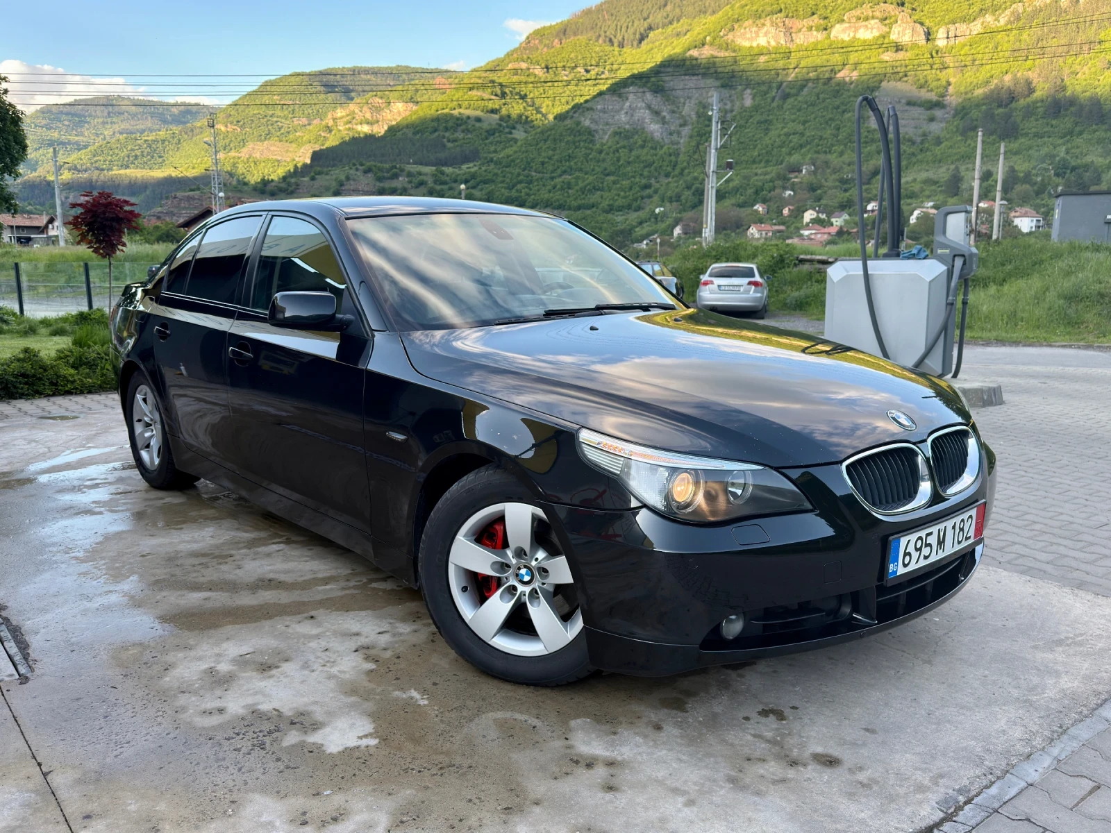 BMW 530 D* HEAD-UP* DISTRONIC* COMFORT*  - изображение 2