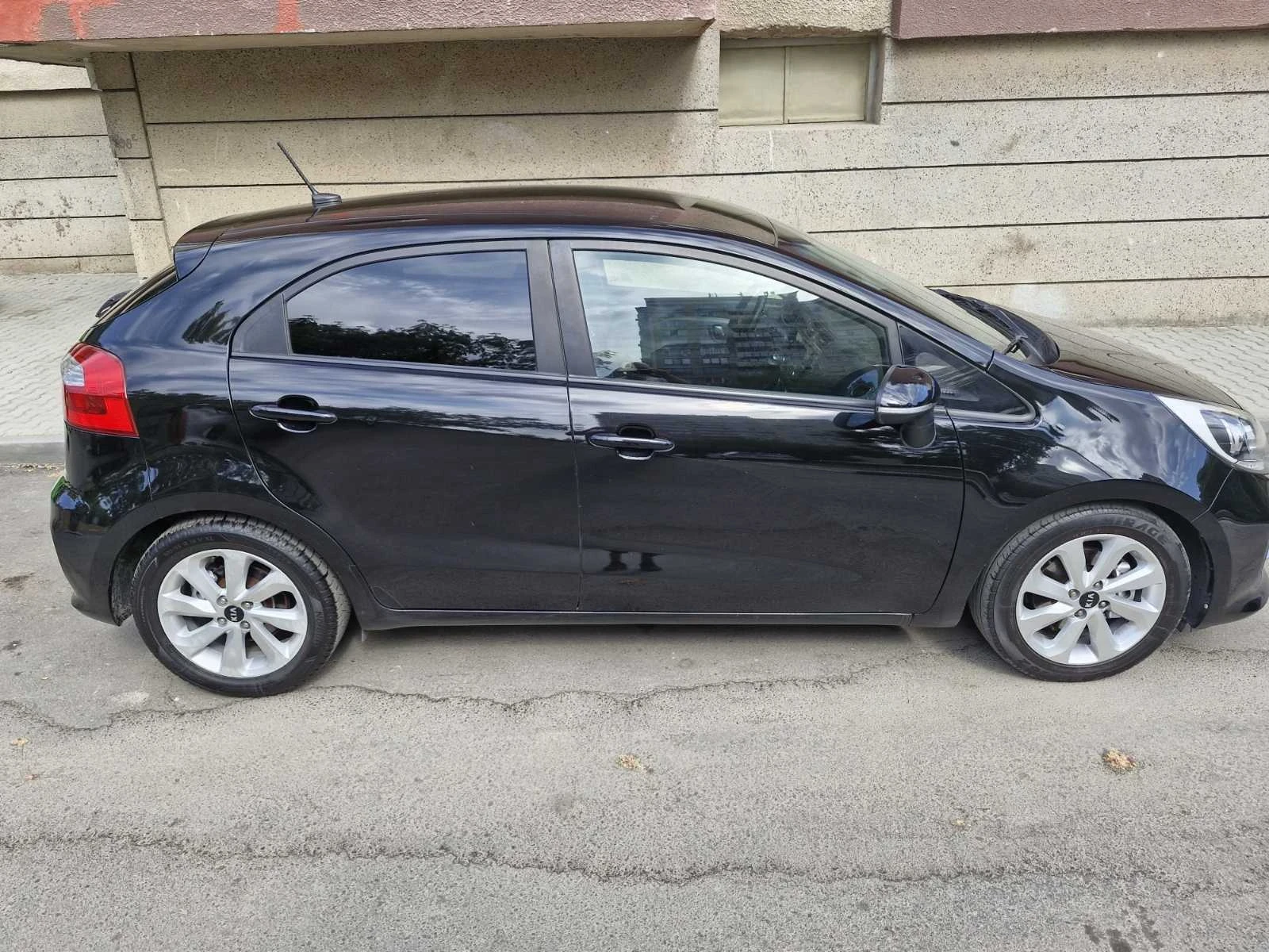 Kia Rio  - изображение 6